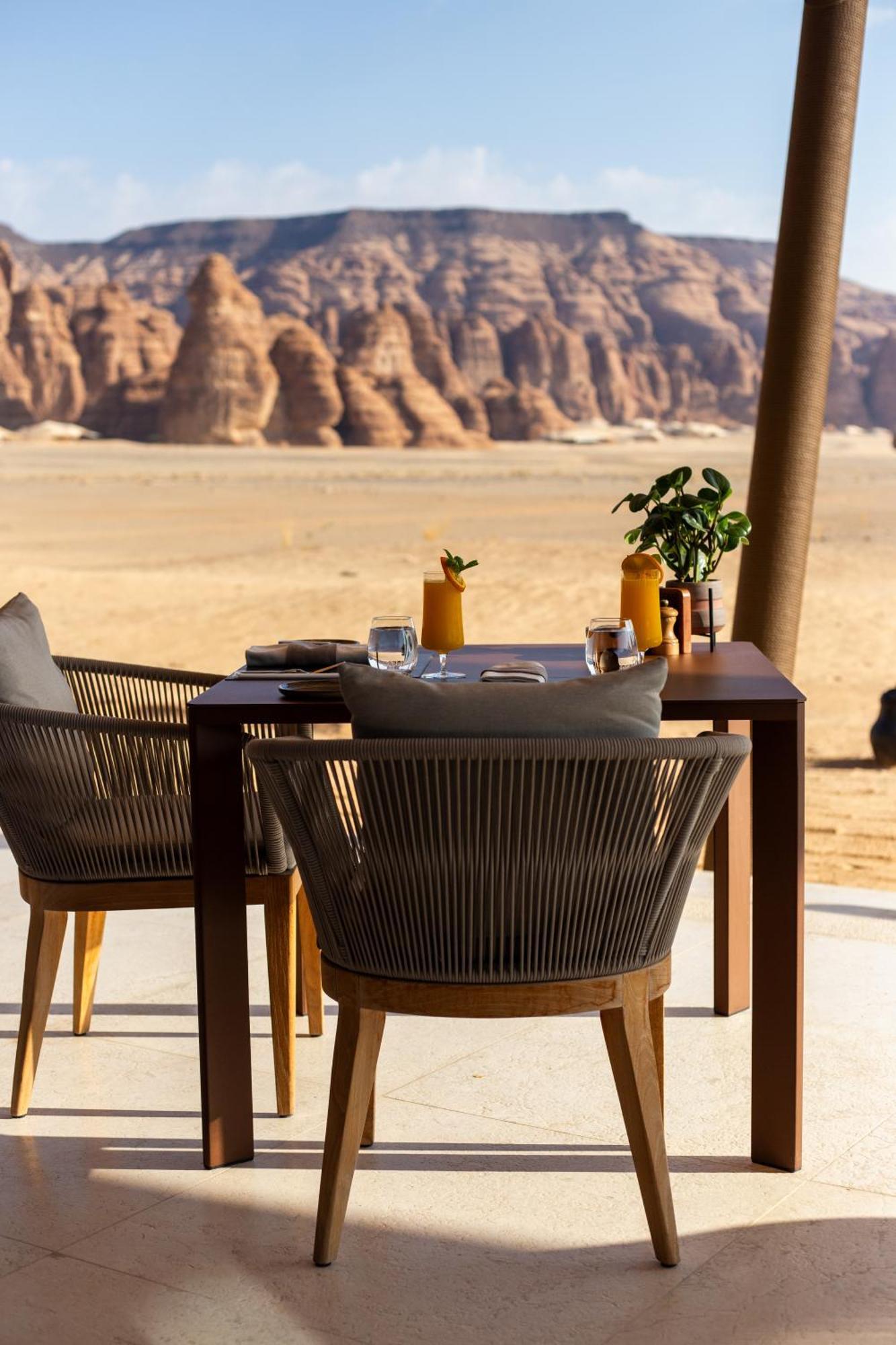 Hotel Banyan Tree Alula Al Ula Exterior foto